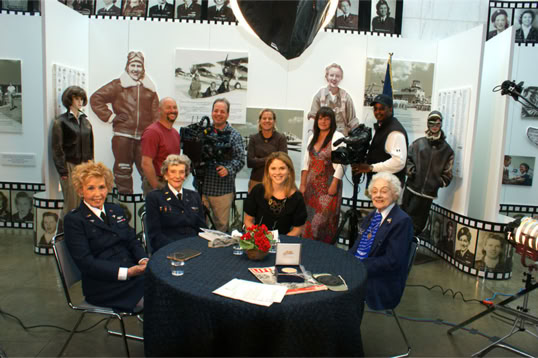 WASP Deanie Parrish, WASP Bee Haydu, Jenna Bush, WASP Helen Snapp and the crew of the Morning Show
