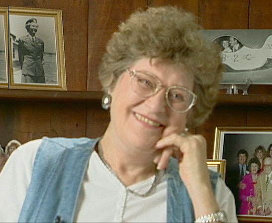 Dorothy Smith Lucas, 44-W-7&nbsp;&nbsp;&nbsp; San Antonio, Texas 